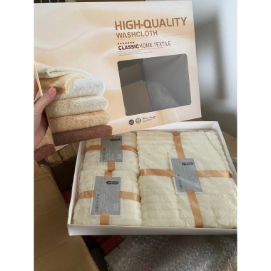 Set 3 khăn tắm trắng hộp + túi xịn xò quà tặng, chất thấm hút siêu tốt