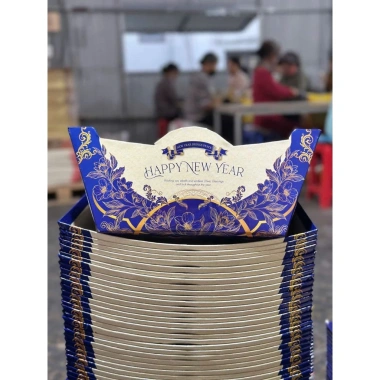Set 3 khay thuyền Tết Happy New Year – Trang trí giỏ quà Tết, thiết kế tinh tế, đồ trang trí nội thất, giá ưu đãi 69.000₫