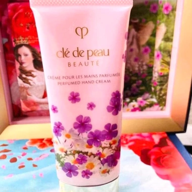 Set 3 món Cle De Peau Radiant Spring - Dưỡng da cao cấp, giới hạn, 3.150.000 VND 6