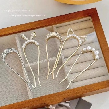 Set 4 Kẹp Tóc Chữ U Đính Đá Sang Trọng Thời Trang Nữ Giá Ưu Đãi 17.424 VND 3