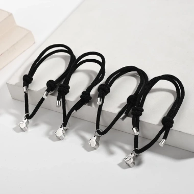 Set 4 vòng tay bện dây hình trái tim hít nam châm - giảm còn 78.870₫ 7
