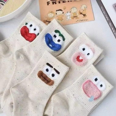 Sét 5 đôi tất nữ cổ cao hoạt hình cute TA56 - Giá chỉ 40.000đ, giảm từ 50.400đ