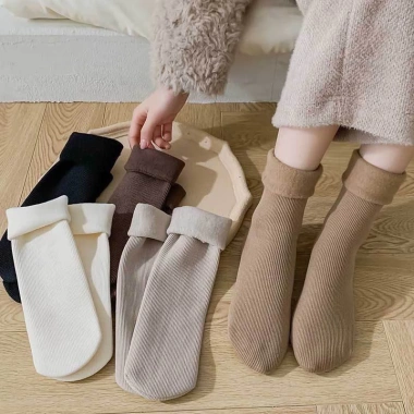 Set 5 Đôi Tất Vớ Cotton Lót Lông Nỉ Giữ Nhiệt Cao Cổ Siêu Ấm Pastel Nữ Giá 11.990 VND 9