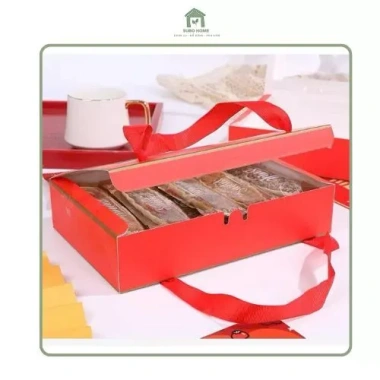Set 5 hộp giấy đỏ 22.5x15.5cm tay cầm Đựng quà bánh kẹo Giáng Sinh Tết lễ hội sang trọng giá ưu đãi 64.740₫