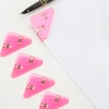 Set 5 kẹp nhựa tam giác đa màu Giữ giấy, tài liệu chắc chắn, giảm giá 30.000đ 3