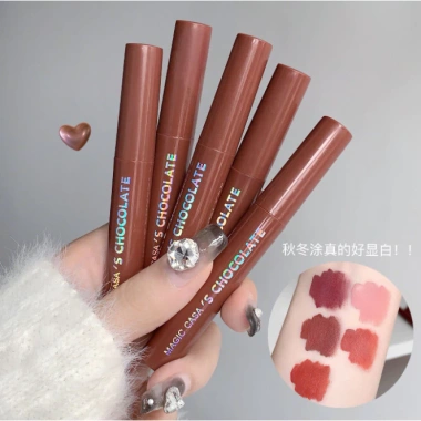 Set 5 Son Lì MAGIC CASA 5 Màu Giá Rẻ Siêu Tiết Kiệm 69.300₫ Đạp Gió