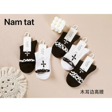 Set 5 Tất Dệt Kim Cao Cổ Đen Trắng Bông Chic - Giá ưu đãi 26.600₫, chất liệu cao cấp, thoáng mát 6 Set 5 Tất Dệt Kim Cao Cổ Đen Trắng Bông Chic - Giá ưu đãi 26.600₫, chất liệu cao cấp, thoáng mát 6