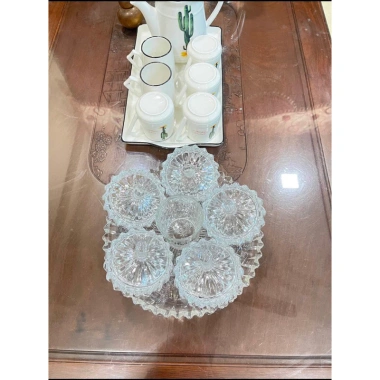 Set 5 thố mứt Tết thủy tinh kèm khay trong suốt - Giá ưu đãi 229.000₫