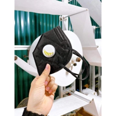 Set 50 khẩu trang N95 5 lớp van thở, chống bụi mịn PM2.5 - 169.000₫ 4 Set 50 khẩu trang N95 5 lớp van thở, chống bụi mịn PM2.5 - 169.000₫ 4