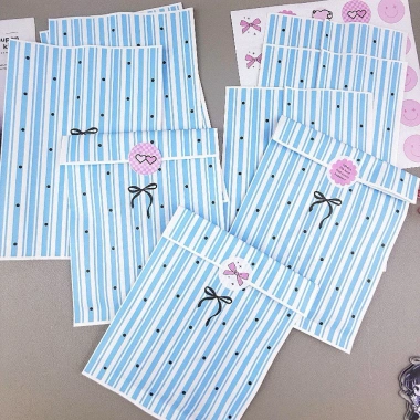 Set 50 túi giấy nơ 12x17cm nhiều mẫu giá ưu đãi 14.700 VND giảm còn 17.640 VND