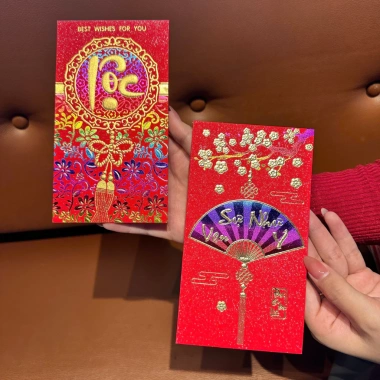 Set 6 Bao Lì Xì Giấy Nhung Ép Kim Sang Trọng, Họa Tiết 3D Nhũ Ngũ Sắc - Giá Ưu Đãi 18.000 VNĐ Tết 2.026