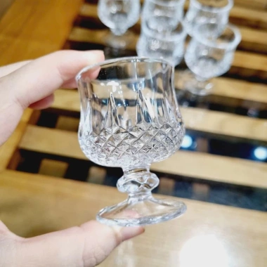Set 6 ly thủy tinh nhỏ xinh, cốc có chân 2 mẫu họa tiết - Trang trí tiệc, bàn ăn, phòng khách - Giá ưu đãi 39.000 VND 5