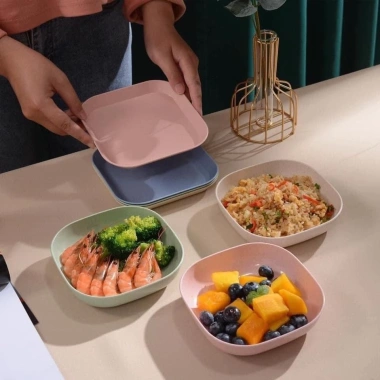 Set 8 đĩa nhựa lúa mạch vuông đựng hoa quả, thực phẩm 4 nông 4 sâu giảm giá 18% chỉ 14.499 VND