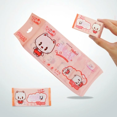 Set 8 gói khăn giấy ướt mini bỏ túi đa năng - An toàn, tiện dụng, 28.000 VND