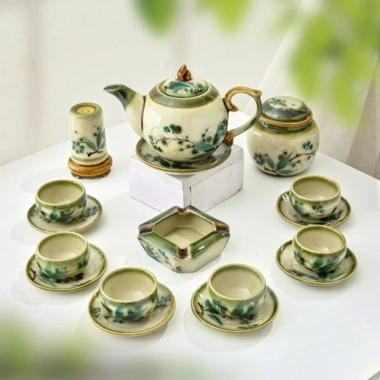 Set ấm chén vẽ tay Bát Tràng - Decor sang, giá rẻ 299k (giảm từ 367k)