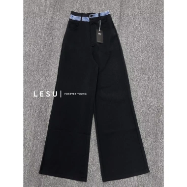 Set ảnh tự chụp phối kẻ áo cổ én và quần culottes suông tách lẻ, phù hợp đi làm công sở, thời trang hiện đại, siêu giảm giá chỉ 235k 5 Set ảnh tự chụp phối kẻ áo cổ én và quần culottes suông tách lẻ, phù hợp đi làm công sở, thời trang hiện đại, siêu giảm giá chỉ 235k 5