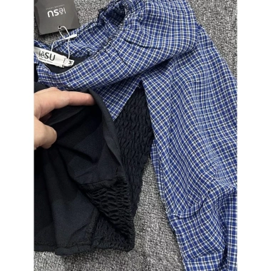Set ảnh tự chụp phối kẻ áo cổ én và quần culottes suông tách lẻ, phù hợp đi làm công sở, thời trang hiện đại, siêu giảm giá chỉ 235k 7 Set ảnh tự chụp phối kẻ áo cổ én và quần culottes suông tách lẻ, phù hợp đi làm công sở, thời trang hiện đại, siêu giảm giá chỉ 235k 7