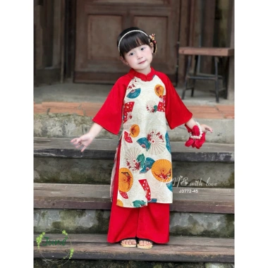 Set áo dài bé gái gấm đỏ đón Tết, sang trọng, giá ưu đãi 233,100₫
