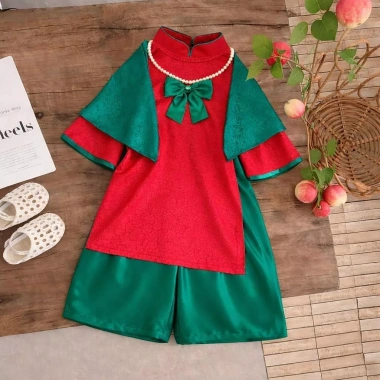 Sét Áo Dài Cách Tân Dài Tay Nơ Cổ Tim Gấm Lụa Mặc Tết Bé Gái DA06 BEEKIDS Giá 129.000 VND 4