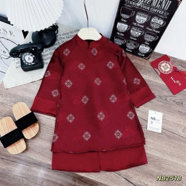 Set áo dài cách tân X252 & C66 - Váy Tết Xuân An cho bé trai, bé gái, giá 50.000₫ 9 Set áo dài cách tân X252 & C66 - Váy Tết Xuân An cho bé trai, bé gái, giá 50.000₫ 9