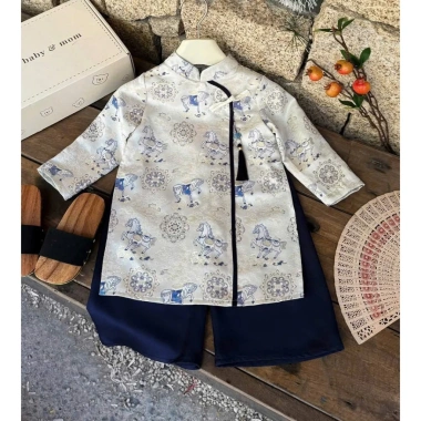 Set áo dài Thanh Mã Bé Trai Tết 2.026 Ngọ vải gấm hình ngựa đi lễ chụp ảnh 185k