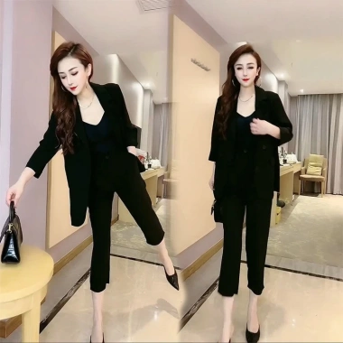 Set Áo Khoác Blazer 2 Dây + Quần Baggy Capris Xanh Lá Nữ - Giá 439.361₫, giảm 22%