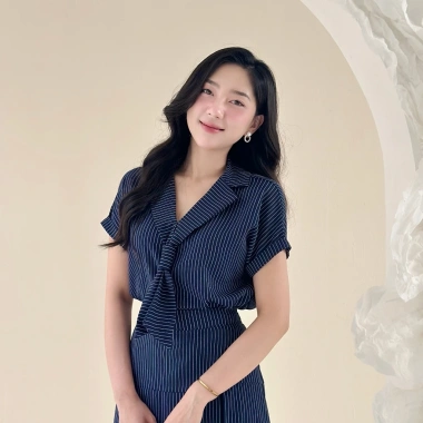 Set áo sơ mi cổ cavat + chân váy xếp ly công sở - Đi làm, đi tiệc, giảm giá 20% 2