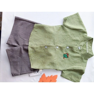 Set áo sơ mi kẻ sọc và quần short bé trai 1-8 tuổi thời trang hè hiện đại giá ưu đãi 167.500đ 6