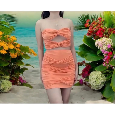 Set áo thun hãng size M giảm còn 270.000đ - Thanh lý giá sốc, chất lượng chuẩn