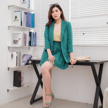 Set áo vest blazer nữ + chân váy ngắn xếp ly SV01 WFStudios - Giá ưu đãi 599k 4