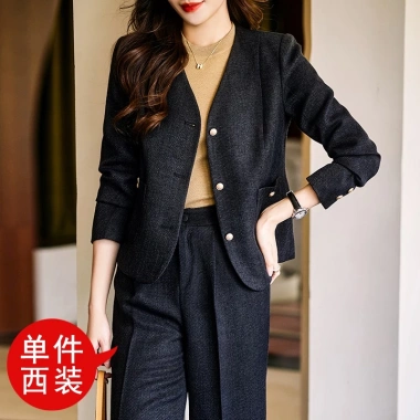 Set Áo Vest Nữ Màu Be Xuân 2.025 - Bộ 2 Món Quý Phái, Thiết Kế Độc Đáo Giá 770.354đ