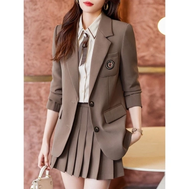 Set áo vest & váy xếp ly nữ nâu xuân - Hàn Âu sang trọng, giảm 23% chỉ 789.275₫