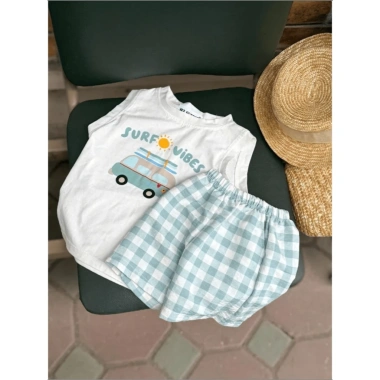 Set Ba Lỗ Bé Trai Surf Vibes quần sọc caro xanh chất liệu mềm mát giá ưu đãi 145k 9 Set Ba Lỗ Bé Trai Surf Vibes quần sọc caro xanh chất liệu mềm mát giá ưu đãi 145k 9