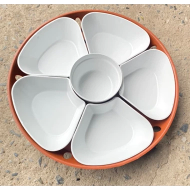 Set bát đĩa nhựa phíp hình hoa mai 5 cánh – 5 đĩa, 1 bát, 1 khay, chỉ 42.000₫