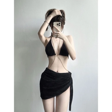 Set bikini ba mảnh đen kèm vòng body lấp lánh tôn dáng Hàn Quốc BKN11 9