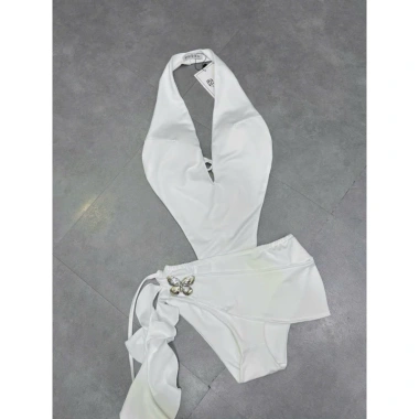Set bikini KAO trắng hở lưng sang chảnh – Giá chỉ 159.000đ, giảm từ 197.160đ 8