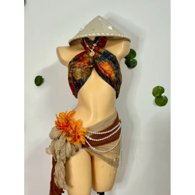 Set bikini mùa hè rực rỡ Tặng dây chuyền vỏ sò, chip, 2 kẹp hoa - Chỉ 465.000₫