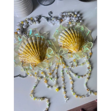 Set bikini Nắng Vàng Ánh Kim và dây chuyền vỏ sò, chip, 2 hoa - 1.29tr 8 Set bikini Nắng Vàng Ánh Kim và dây chuyền vỏ sò, chip, 2 hoa - 1.29tr 8