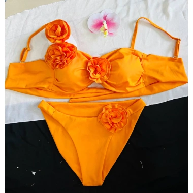 Set Bikini Nữ 2 Mảnh Đính Hoa Đỏ Dễ Thương Giá Ưu đãi 49.000₫ Thời trang bơi xinh