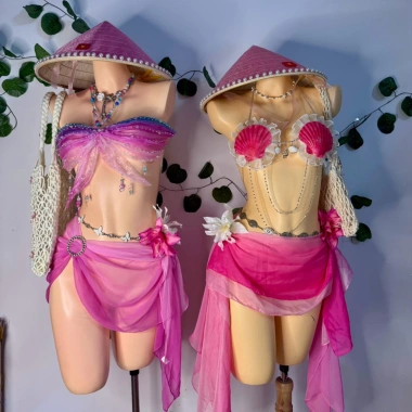 Set Bikini Sò Hồng Sao Biển – Tặng Dây Chuyền Vỏ Sò & 2 Kẹp Hoa, Giá 450k 8 Set Bikini Sò Hồng Sao Biển – Tặng Dây Chuyền Vỏ Sò & 2 Kẹp Hoa, Giá 450k 8