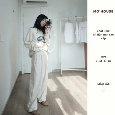 Set bộ áo nỉ in chữ Monday Club, quần suông cạp chun năng động, giá 192k