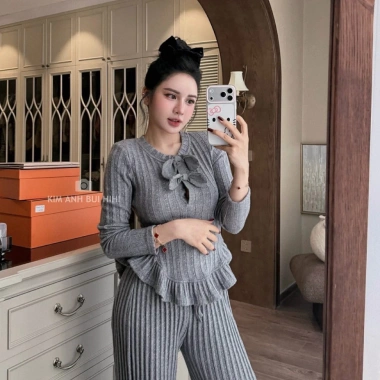 Set bộ len tăm đỉnh nơ ngực viền bèo 3 màu mùa thu đông – Sẵn ship, giảm còn 379k