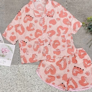 Set bộ pijama cộc viền bèo tay lỡ hàng - Thiết kế thời trang, mềm mại, giá 110.400đ