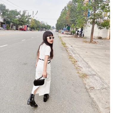 Set chân váy bút chì dài áo thun cotton cổ tròn cọc tay bé gái 7-35kg giá 50.000đ 6