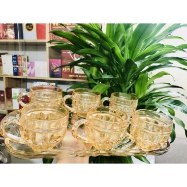 Set cốc thủy tinh vàng ánh kèm khay - Nâng tầm góc trà nhà bạn, chỉ 219.000đ 3