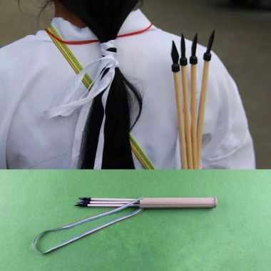 Set cung tên gỗ 1.2m cho cosplay - Đạo cụ chụp ảnh giá rẻ, giảm còn 270.000đ 4 Set cung tên gỗ 1.2m cho cosplay - Đạo cụ chụp ảnh giá rẻ, giảm còn 270.000đ 4