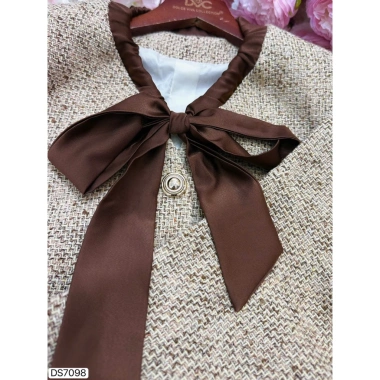 Set dạ vest tweed cao cấp & chân váy bút chì – Đầm công sở sang trọng nơ cổ DS7.098 chỉ 675k 7 Set dạ vest tweed cao cấp & chân váy bút chì – Đầm công sở sang trọng nơ cổ DS7.098 chỉ 675k 7