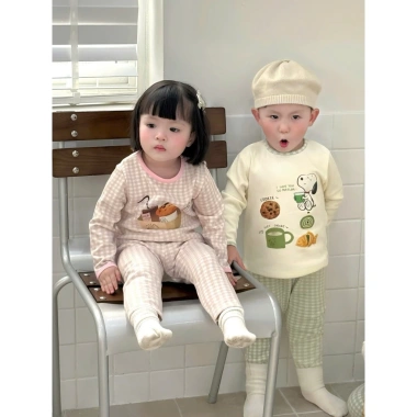 Set dài tay thu đông bé họa tiết siêu dễ thương, phối quần caro, size 7‑25kg Giá ưu đãi 136,300₫