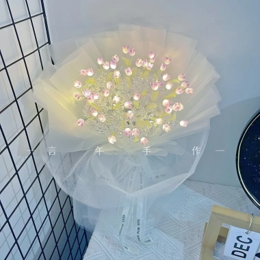 Set DIY Bó Hoa Tulip Đèn LED Handmade Quà Lãng Mạn Người Yêu 20/10 8/3 Erashop