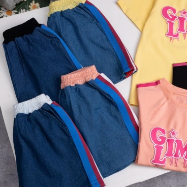 Set Đồ Bé Gái 10-55kg Áo Thun In Chữ + Quần Short Jean - Năng Động, 182.160₫